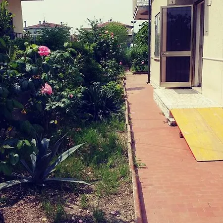 La Villetta Delle Rose Nyaraló